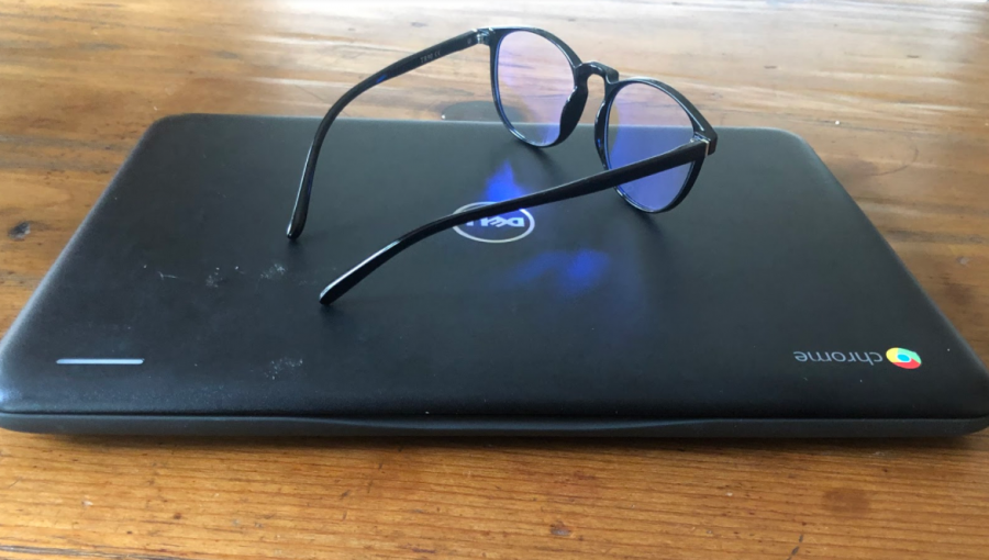 More students have started to wear blue-light glasses in an attempt to relieve their eyes from the effects of long days on Chromebooks.