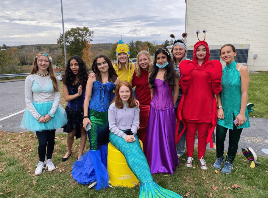 Many of Nonnewaugs clubs, including Freshman Class Council, participated in Trick or Treat Street on Oct. 23.
