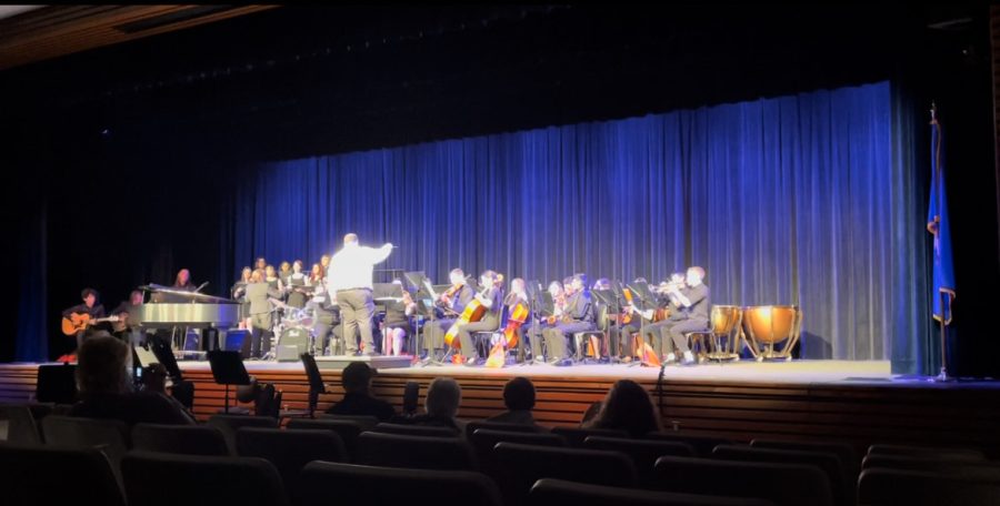 The+NHS+band%2C+choir+and+orchestra+came+together+to+preform+the+senior+song%2C+Here+Comes+the+Sun.+WMS+and+BES+music+teachers+also+joined+in+for+a+great+ending+to+this+years+concert.