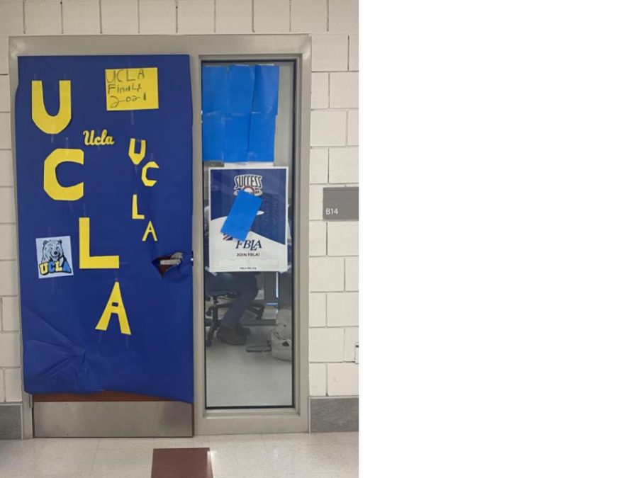 The door decorations ranged from profiling careers to campuses across the country, from Columbia (NY) to UCLA. 