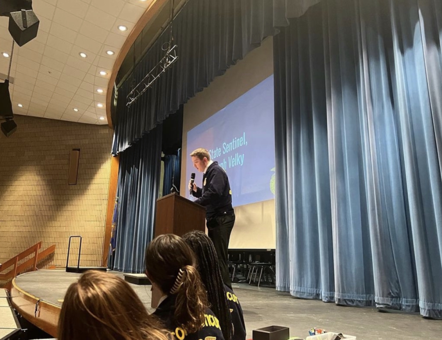 State Officer Joe Velky speaks about leadership in the FFA at Shepaug Valley High School during fall semester. 