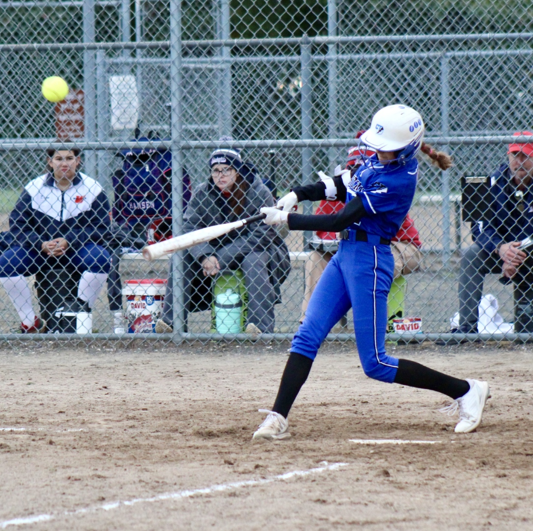 NHS freshman Scarlett Ivey bats during her softball tournament last fall playing for CT Lighting 09 Gold. Ivey parlayed a successful travel season into a dominant freshman season that saw her become one of NHS’ top performers. (Courtesy of the Ivey Family) 