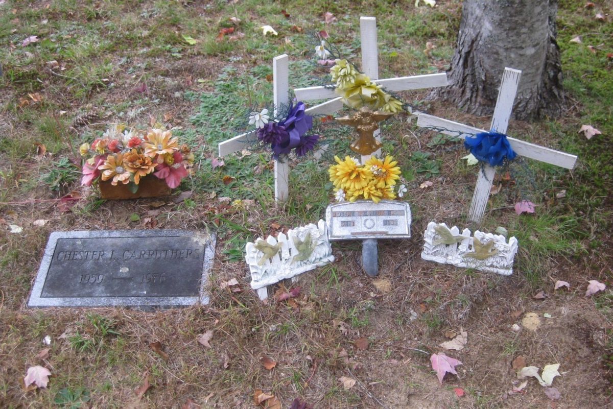 The memorial for Chester Carruthers. (Courtesy of Find-a-Grave)