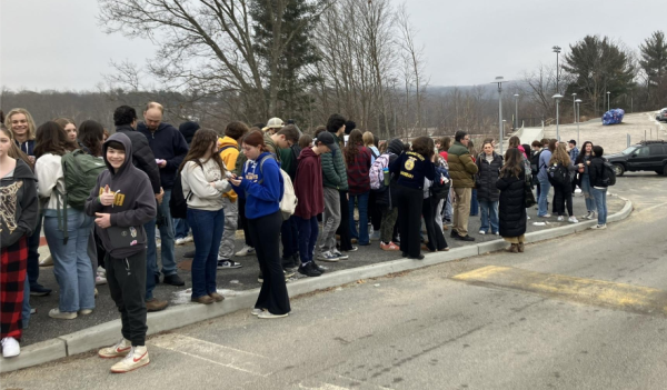 Students practice a fire drill in 2023. Nonnewaug practiced an evacuation Oct. 9. (Chief Advocate archives)