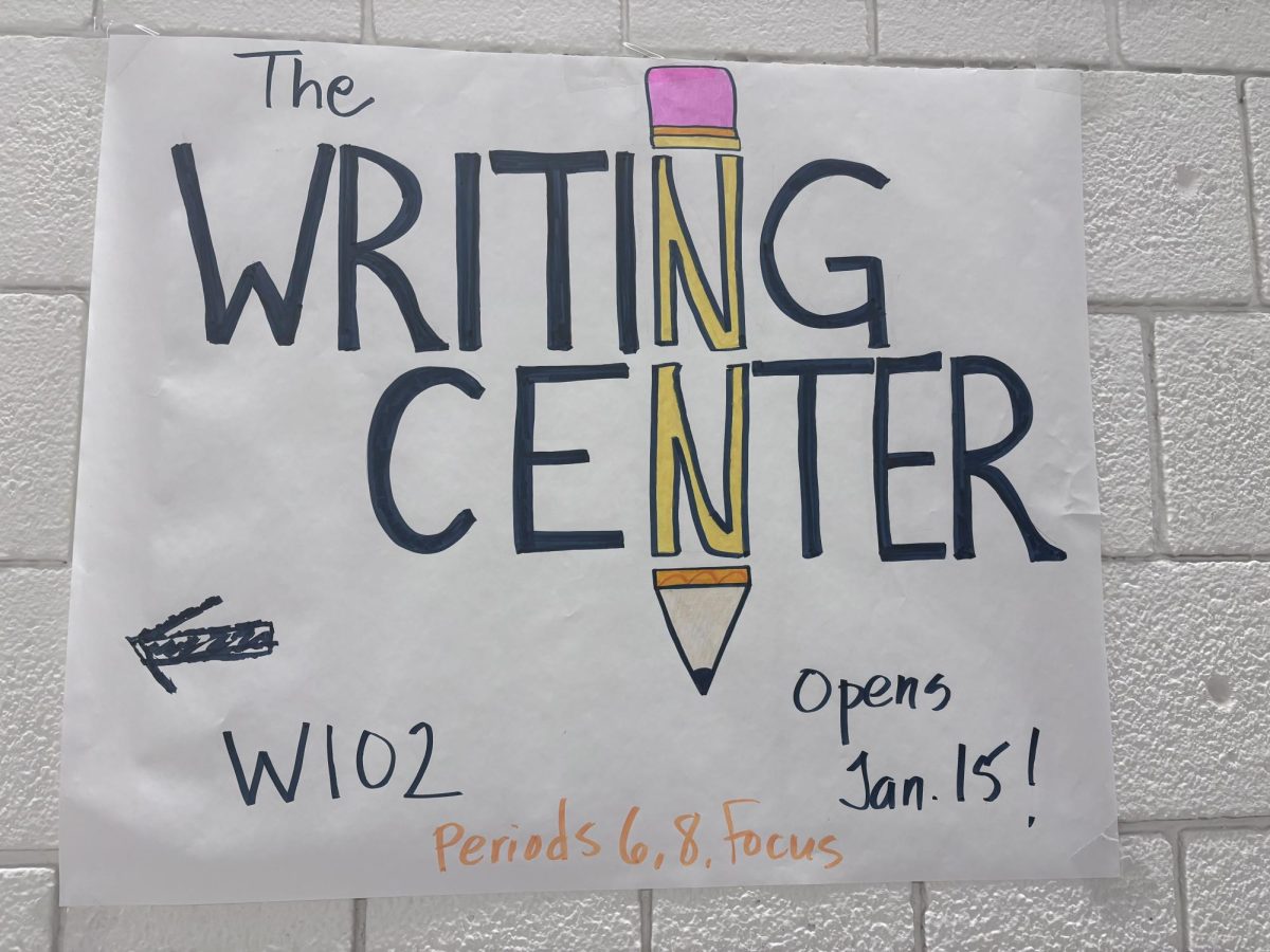 Students arrived back from winter break to see gold streamers and new signs, all advertising the opening of the new Writing Center at Nonnewaug. This initiative is run by student tutors, notably co-directors Gillian Fernandez and Everett Pierce, who guide and assist peers with all sorts of school writing.