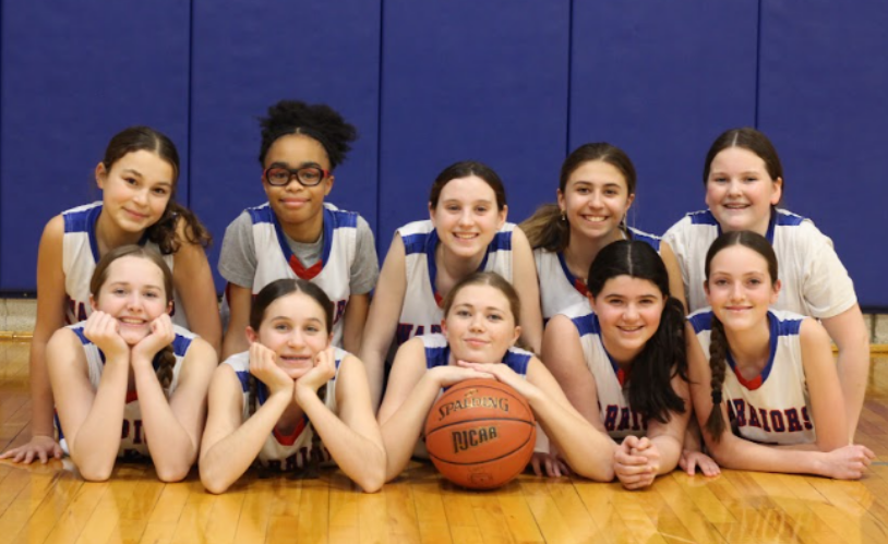 The Woodbury Middle School eighth-grade players pose for a picture. (Courtesy of Kelly Packett)