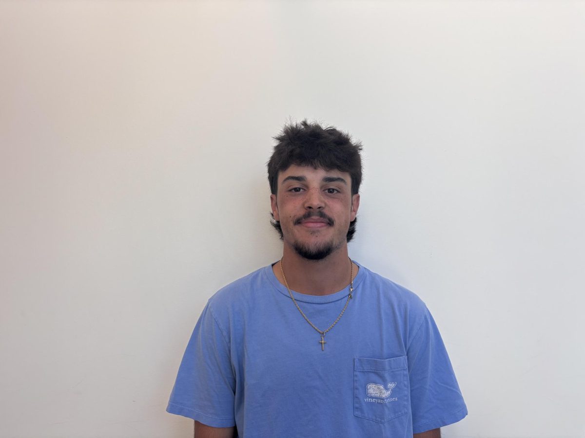 Evan Jones 26'