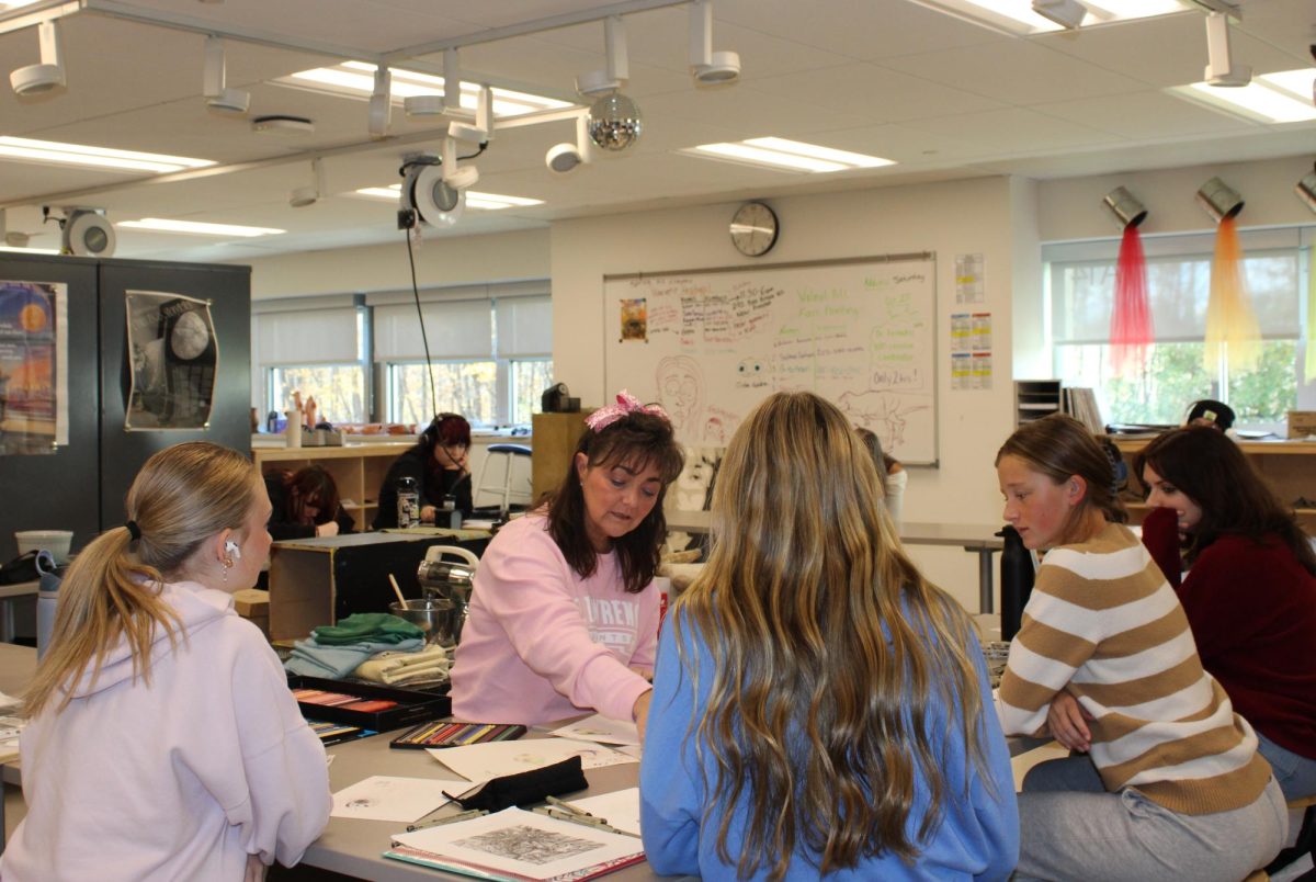 NHS’ Leeza Desjardins works with students in her Art 2, 3, and 4 classes, assisting her groups with the many skills students will master in her courses. This year marks Desjardins’ 31st year on campus, a three-decade stretch that has seen her students earn national recognition in a variety of her classes.