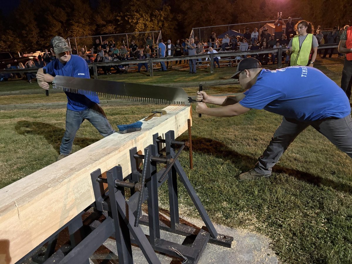 Pictured above is Alex Smith (Left) and Andrew Venturini (Right) competing in the Jack and Jack (Boy and Boy) crosscut event during the Harwinton Fair as part of the fall season. The two put in an excellent time and even scored 3rd place in the overall standings. (Photo Credit - NHS Timber Team)