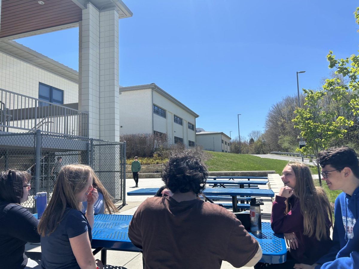 Students at Nonnewaug eat lunch outside, it is preferred to sit on the patio than in the lunch room. Going outside gives students a much needed break and gets them out of the artificial lighting and into the sunlight. 